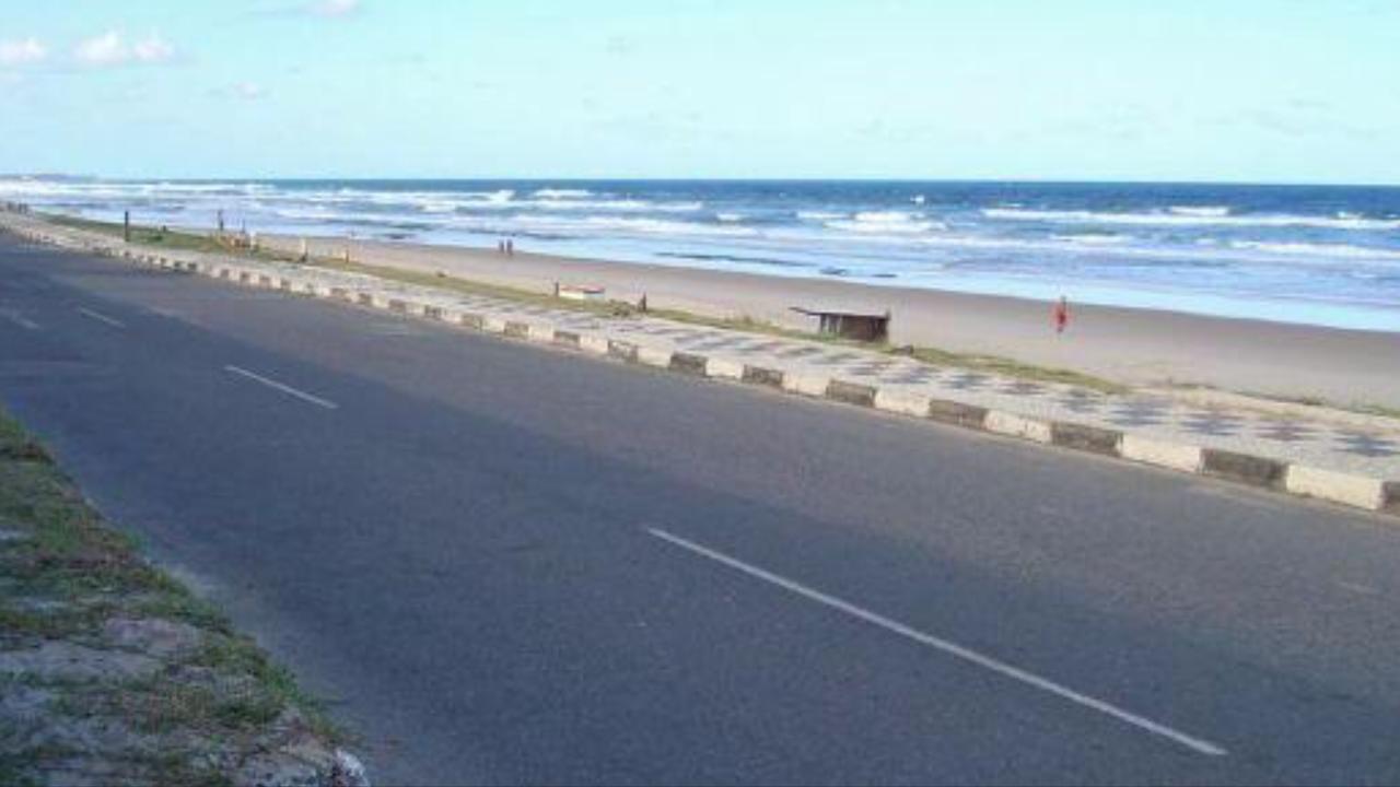 Chale 09 - Mamelucos Em Frente A Praia De Ipitanga Salvador Bahia Dış mekan fotoğraf